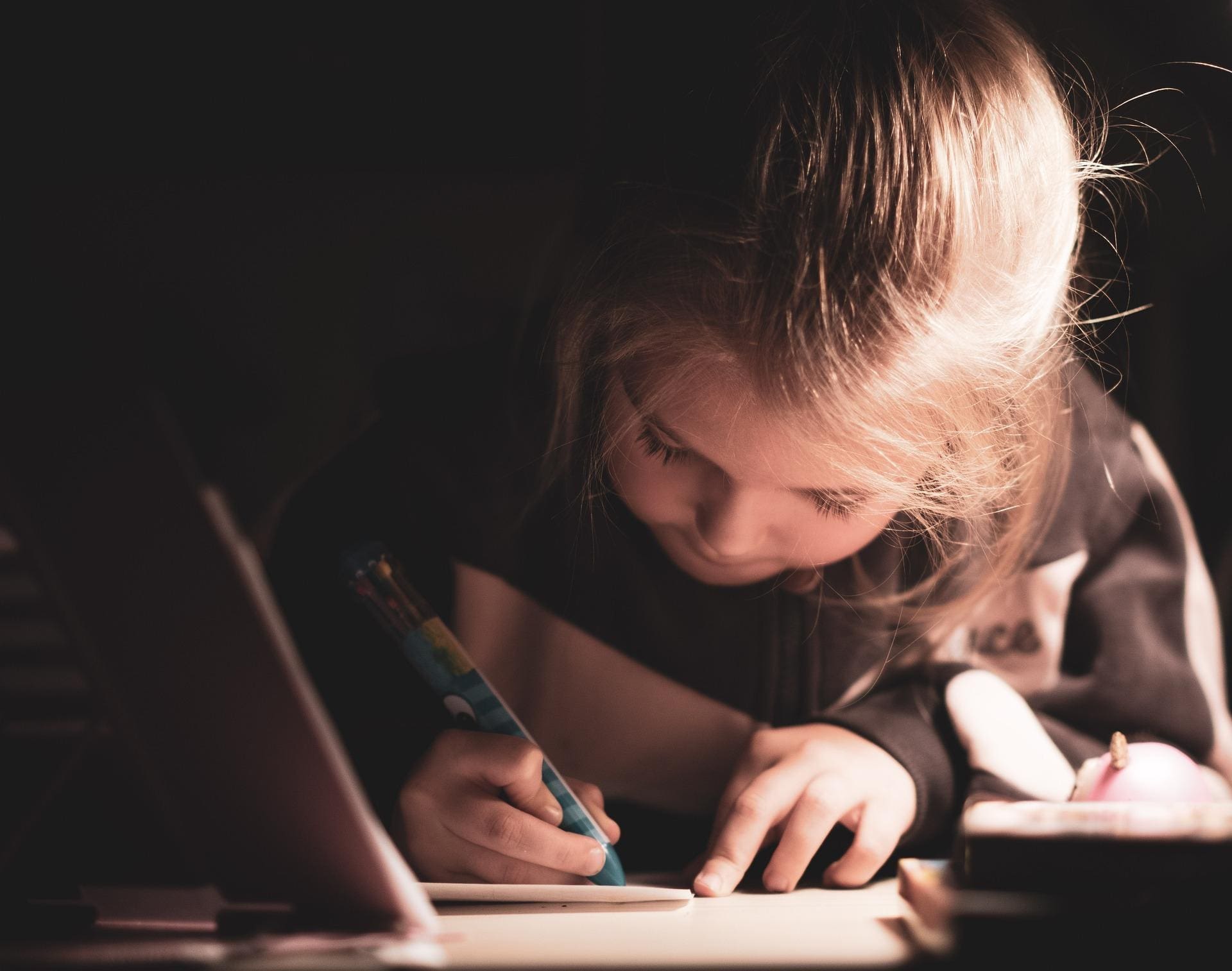 Effects of creative writing: focused child